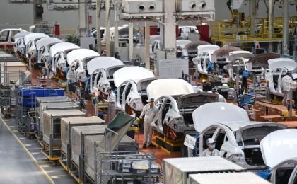 中国汽车“出海”不再是选择题而是必答题