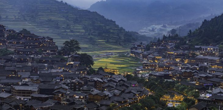 避暑游成为全国游客选择 县域游“清凉”出圈