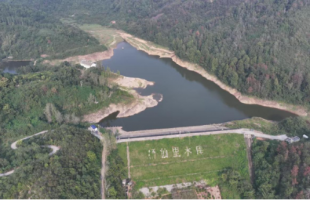 散户养殖生活污水经沟渠流入水库？当地生态环境局督促处置！