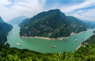 生态环境部：长江干流连续6年保持Ⅱ类水质 