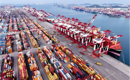 扩内需促开放，中国为世界提供更多稳定性    