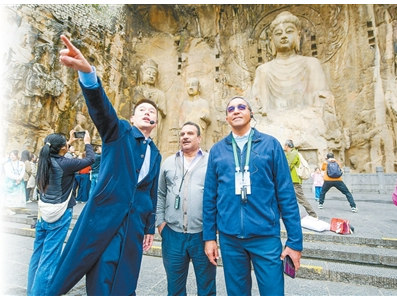 1762228951589540.png 出席第六届世界古都论坛的外国嘉.png